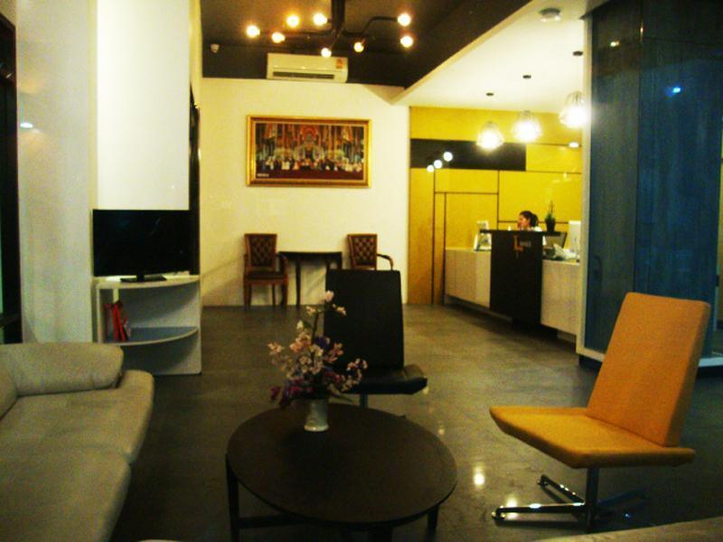 Thongmanee Hotel Hat Yai Exterior photo