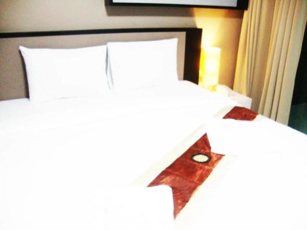 Thongmanee Hotel Hat Yai Exterior photo